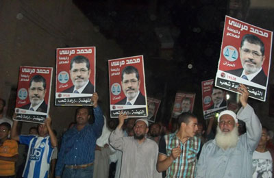 مسيرة حاشدة للقوى السياسية بالمنيا لدعم مرسي