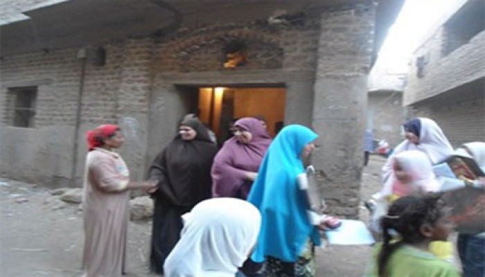 نشاط مكثف لأمانة المرأة لدعم د. مرسي بسوهاج