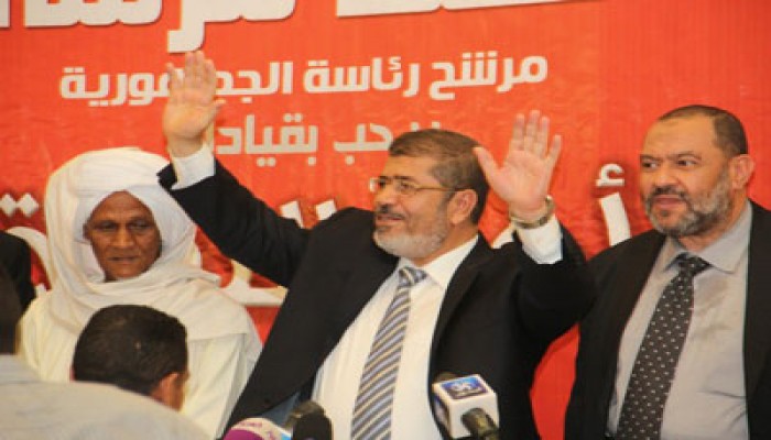 د. مرسي لأهل النوبة: عهد عليَّ أمام الله أن تعود كل حقوقكم كاملةً