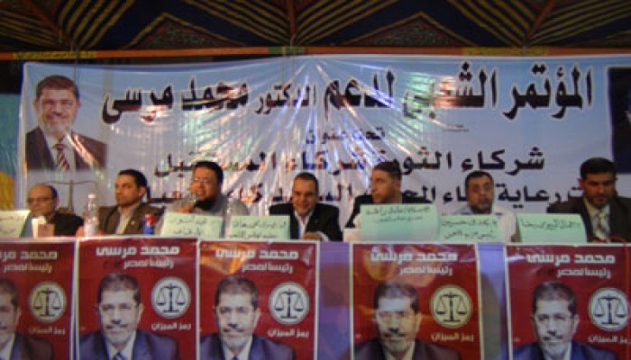 مجدي حسين: لا يوجد وجه للمقارنة بين مرسي وشفيق