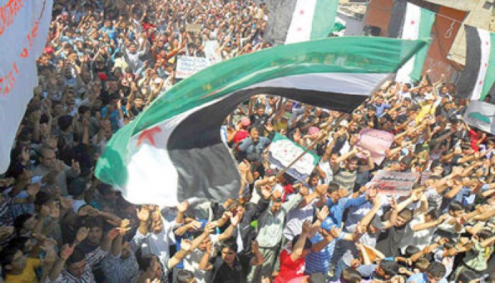 قافلة بتكلفة 50 ألف دولار لسوريا من لجنة الإغاثة بالأطباء العرب