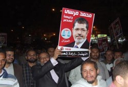 د. مرسي يلتقي عائلات الشهداء مساء اليوم