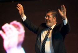 الائتلاف العام للثورة يؤيد مرسي ويؤكد: الأزمات وراءها الفلول