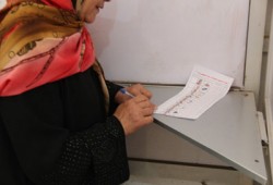 أخطاء في أوراق الانتخاب وقاض يرفض مد التصويت بالغربية