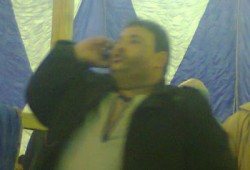 أعضاء الوطني المنحل يعتدون على أنصار مرسي بالخصوص