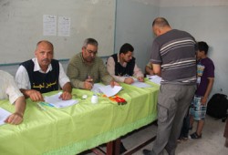 قاض يسمح بالتصويت أكثر من مرة في لجنة بمصر الجديدة