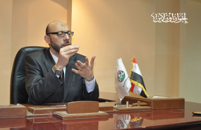 عبد العاطي: أنصار بعض المرشحين يقومون بدعاية مخالفة لمرسي