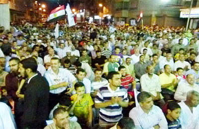 الآلاف يتوافدون على المؤتمر الختامي لدعم مرسي بالشرقية
