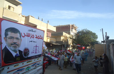 مسيرة للأطفال ببني سويف لدعم مرسي بطول 2 كيلومتر