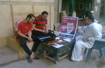 "اعرف لجنتك".. حملة لأنصار د. مرسي بالجيزة