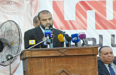 الكابتن محمد رمضان: مرسي سيحكم بشرع الله