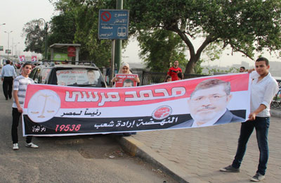 مسئول إخوان القليوبية: السلسلة البشرية أكدت مؤسسية الإخوان