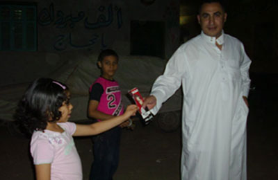 حملة لطرق الأبواب لأطفال القلج لدعم مرسي رئيسًا