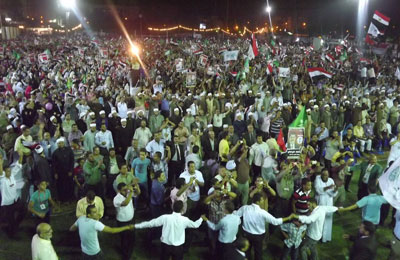 حشود غفيرة تشارك بمؤتمر مرسي في بني سويف