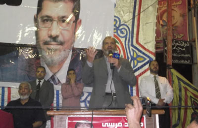 الكابتن مجدي طلبة: أدعو كل المصريين لدعم د. مرسي