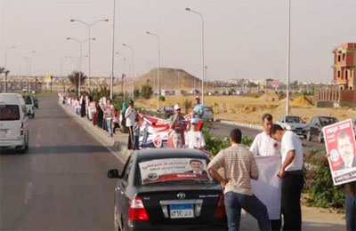 سلسلة بشرية من الحصري إلى المحور دعمًا لمرسي