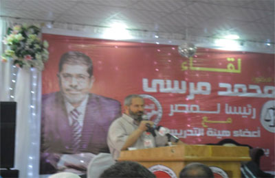 د. عبد الفتاح دهيم: "مرسي" يحمل مشروعًا يجفف منابع الفساد