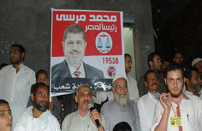 مسيرات ومؤتمرات لدعم مرسي بالفيوم