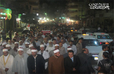 المنيا.. الآلآف في مسيرة دعم د. مرسي بملوي