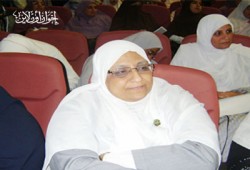 هدى عبد المنعم: "العسكري" يتحمَّل تبعات الاعتقال التعسفي للفتيات