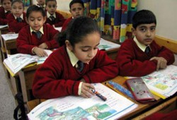 تجارب طلابية تحقق التفوق بدون "درس خصوصي"