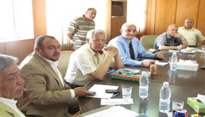 جهود مكثفة للمحمدي وعمر لإنعاش شركات الصناعة بحلوان