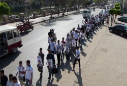 مسيرة حاشدة لشباب الإخوان بالزقازيق دعمًا لمرسي