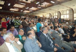 طلاب المنصورة يجهضون محاولات إفشال مؤتمر د. مرسي