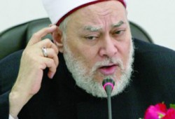 استفتيك يا مفتى الديار... فهل تفتيني؟