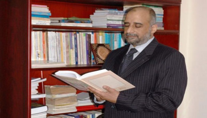 أهل البذل والتضحية والعطاء