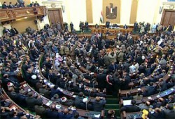 لجنة الشباب بـ"الشعب" تتفقد نوادي أسوان