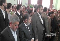 الشاطر وقيادات الإخوان والحرية والعدالة في جنازة فقيدة آل عبد الغني