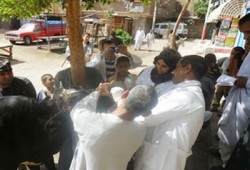 قافلة بيطرية جديدة لـ"الحرية والعدالة" بسوهاج