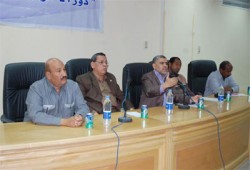 "الحرية والعدالة" بالأقصر يعرض رأيه في النهضة