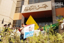 تنحِّي الدائرة التي تنظر قضية "الشاطر"