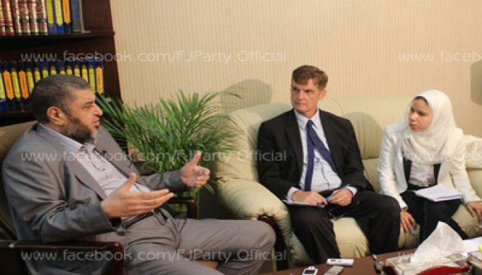 الشاطر يبدأ سلسلة من اللقاءات الإعلامية والصحفية