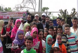 نواب الإسكندرية يشاركون آلاف الأيتام فرحتهم