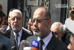 الحسيني: 14 ألف منصب قيادي في الدولة لسنا فيها