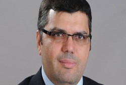 "صناعة الشعب" تبحث وضع "غزل شبين" بالمنوفية