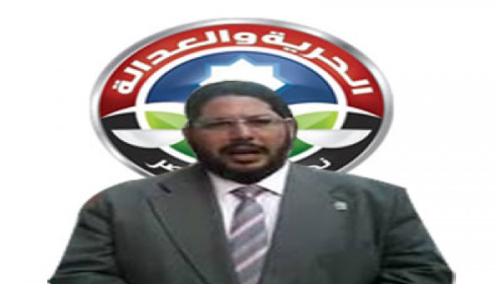 أيمن صادق يناقش مشكلات إمبابة