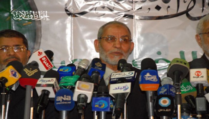 المرشد العام: الإخوان لن يتركوا راية الوطن تسقط أبدًا