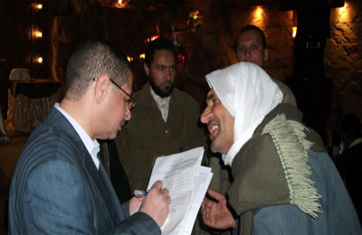 المنيا.. عارف يتابع مشكلات أبناء مطاي