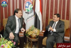 "الحرية والعدالة" يستقبل سفير أرمينيا