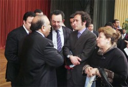 الإسلاميون يوفون بعهدهم.. و"لجنة الدستور" تضم الجميع