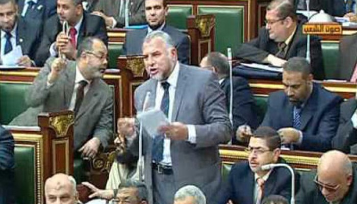 6 آلاف طن سولار للمنيا بعد تدخل نواب "الحرية والعدالة"