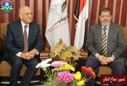 د. مرسي لوفد "النقد الدولي": لا نريد أعباء اقتصادية جديدة