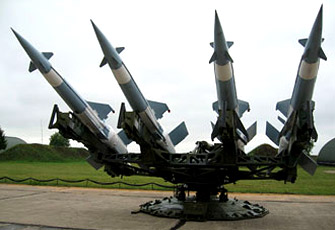 صحف العالم تبدي تخوفها من تصاعد سباق التسلح