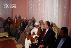 النائب أحمد جاد يزور أقباط النهضة بعد العودة للمنازل