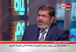 د. محمد مرسي: رحيل حكومة الجنزوري ضرورة