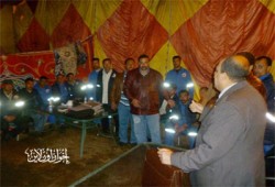 "الحرية والعدالة" بدمياط ينجح في حل أزمة عمال "الوسطاني للبترول"